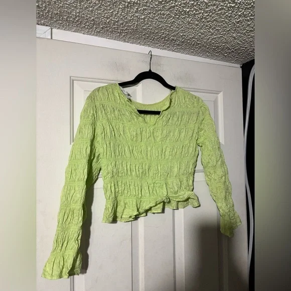 Frame ruched top - Picture 2 of 6